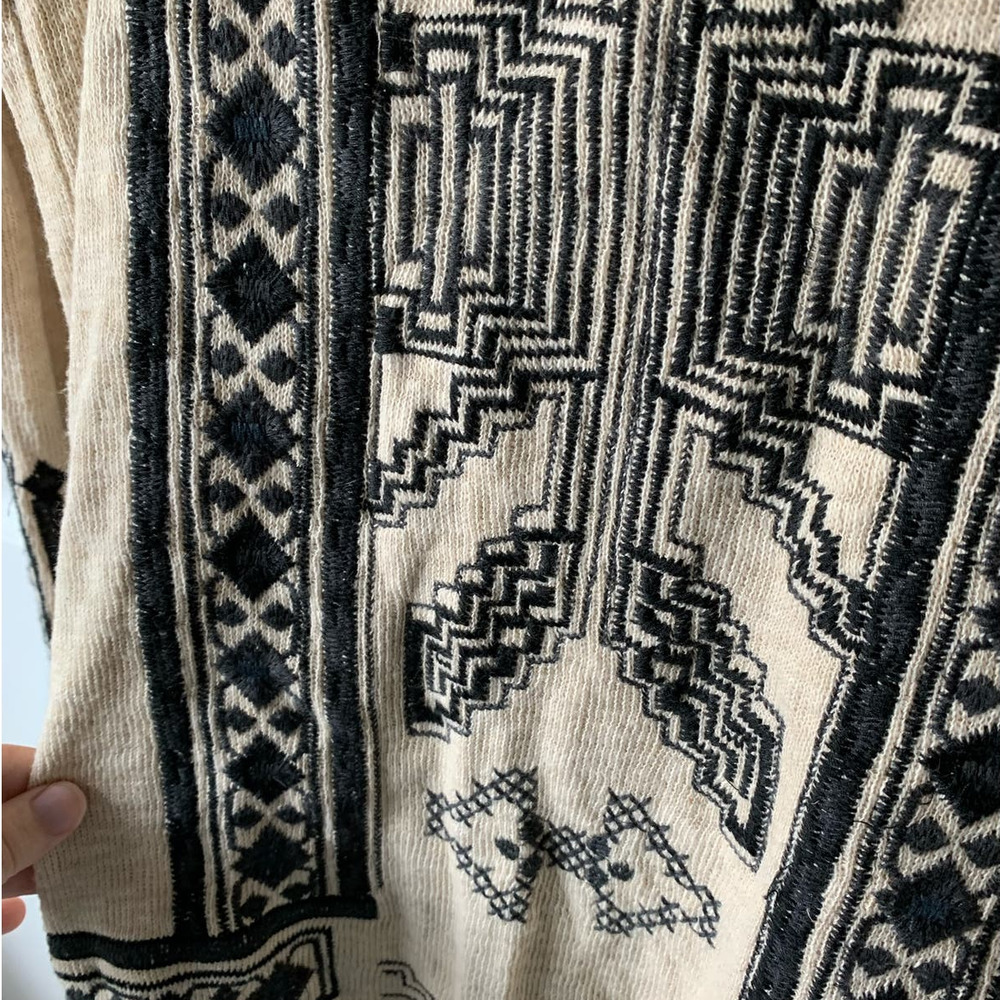 Johnny Was Biya Duster Cardigan Embroidered Sweater in Tan, size M - Picture 9 of 10
